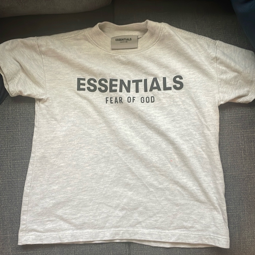 Authentic, Gray Essentials Set